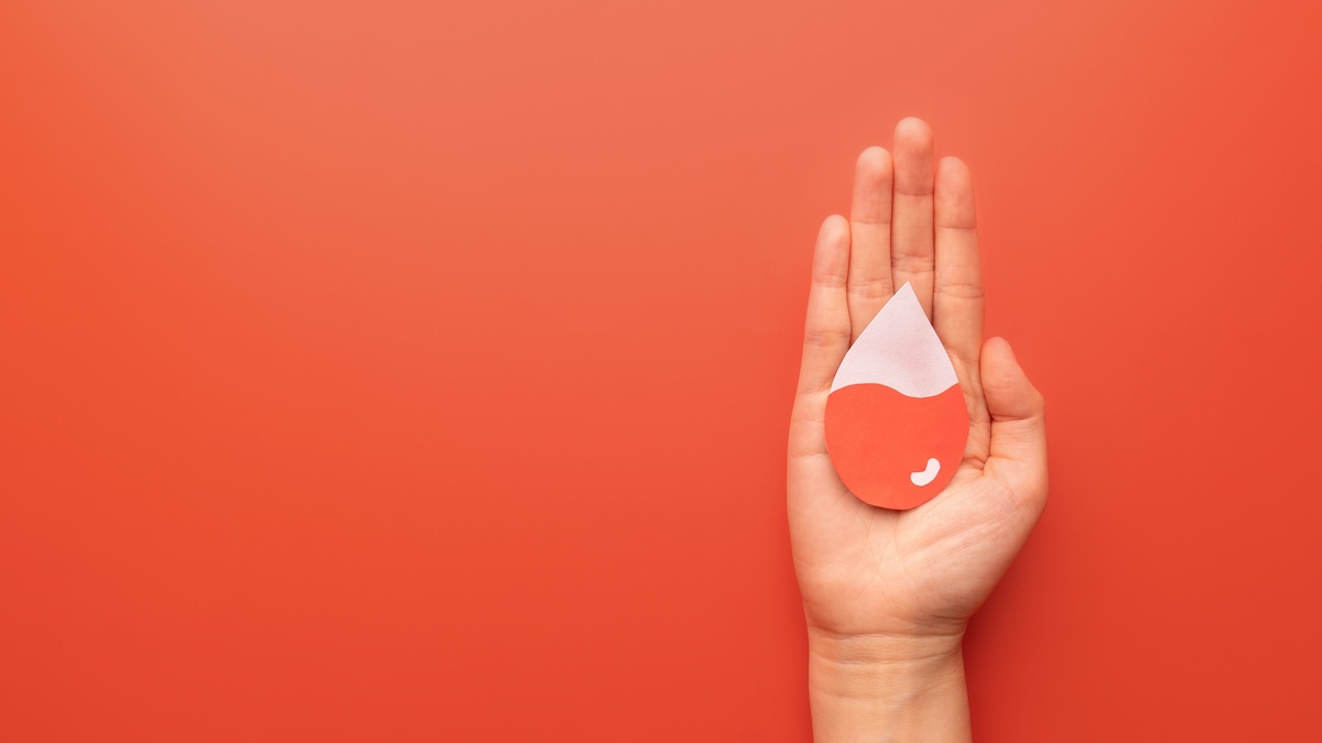 鉄分不足で起こる症状とは？